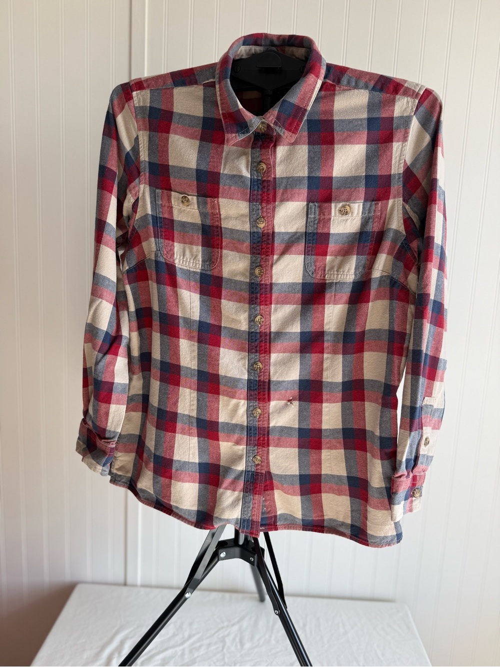 Duluth Trading Co Men’s L Plaid Flannel Shirt Red Blue Tan Cabincore Workwear